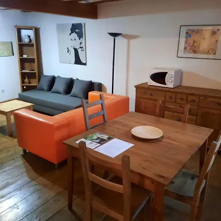 Casa Negro Cincuenta Y Siete Benasque